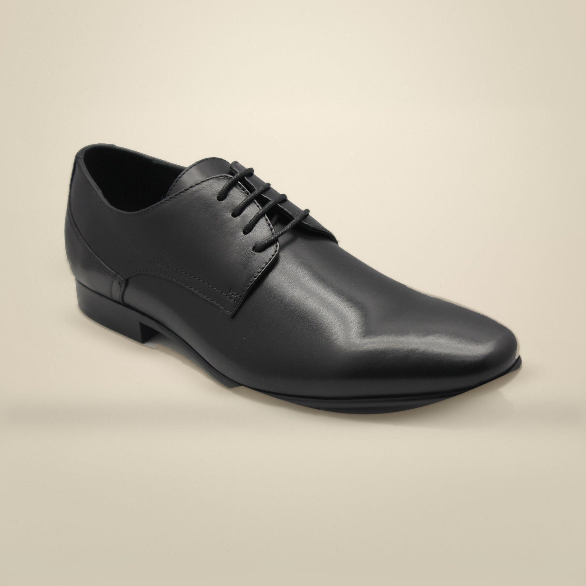 Regal Reading black leather derby